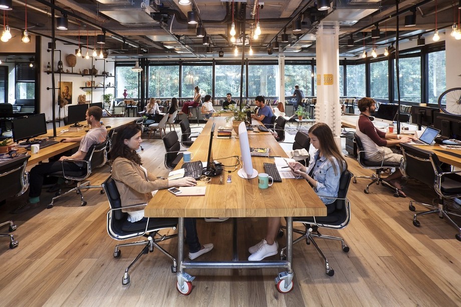 Văn phòng chia sẻ là gì? Những lưu ý khi quyết định thuê văn phòng chia sẻ